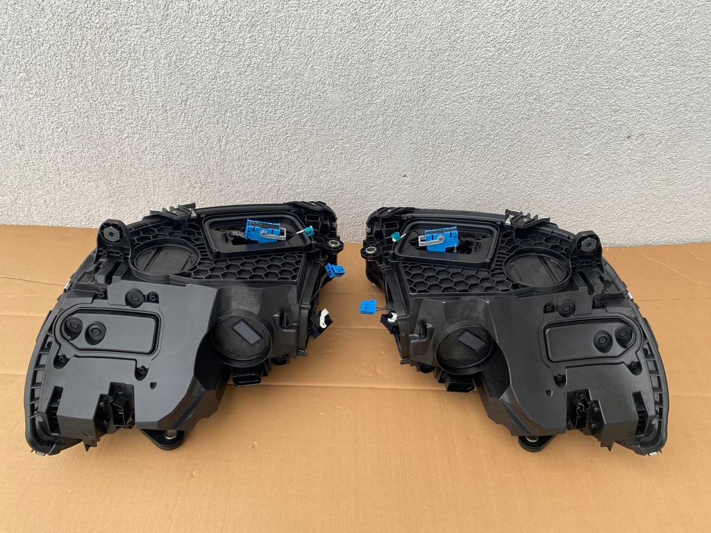 фото №10, Mercedes c klasa w206 комплект лампа digital light лампа левая правая перед