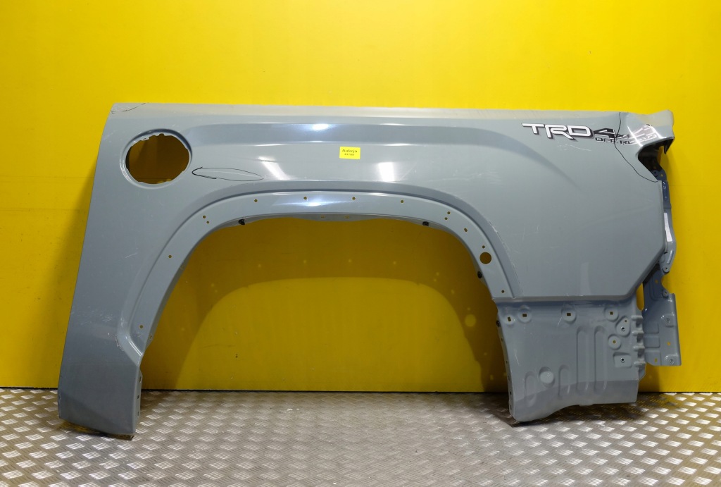 фото №1, Toyota tundra 2021- крыло задняя левый usa