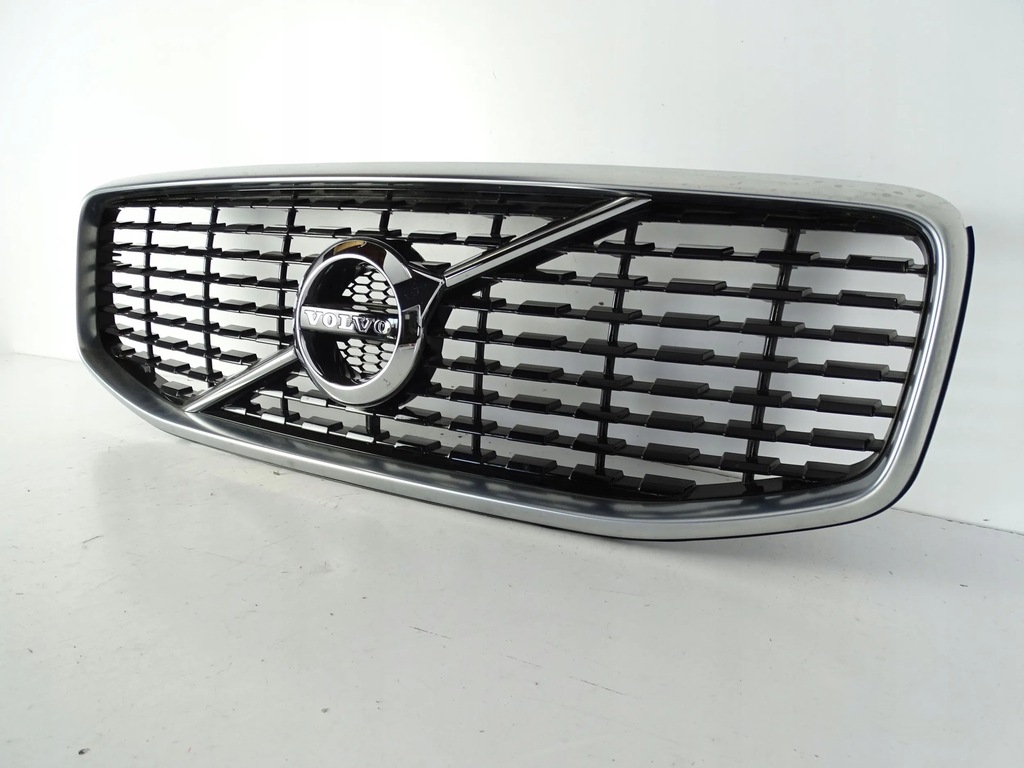 фото №3, Решітка радіатора решітка радіатора радіатора volvo xc60 ii r-design 17+