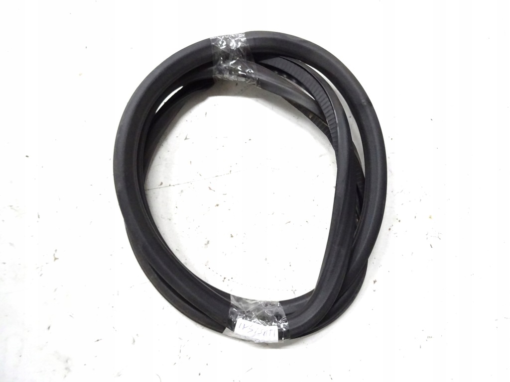 фото №1, Opel insignia a хэтчбек прокладка дверь правый перед