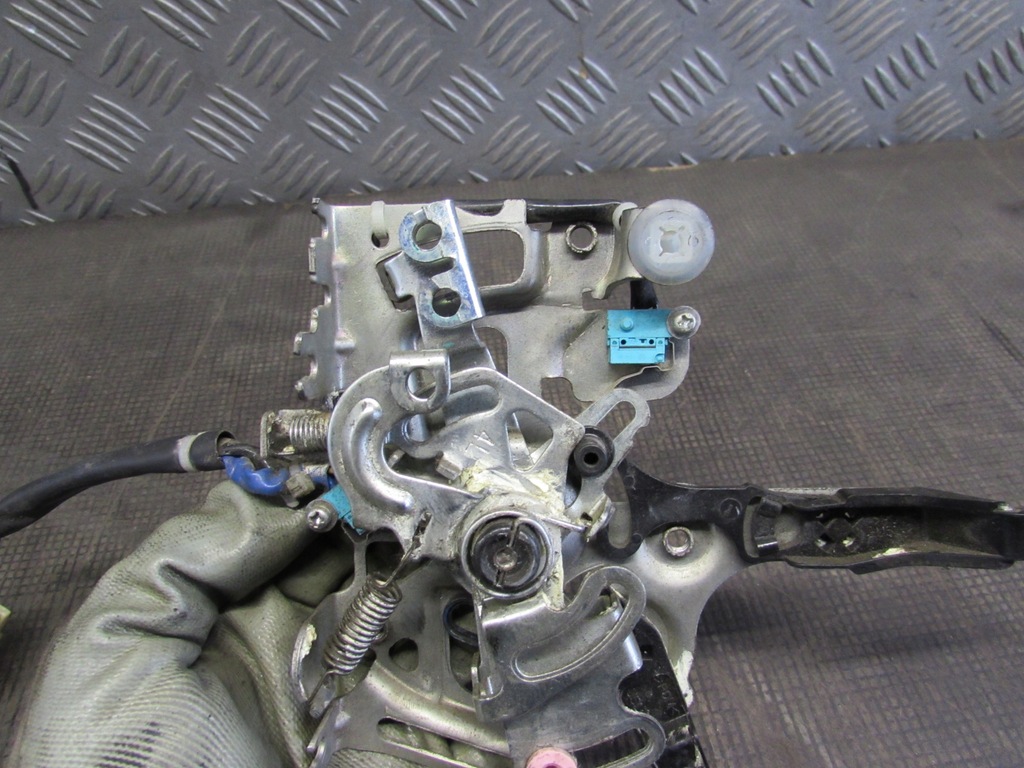 фото №7, Механізм двері toyota sienna ii 03-10r