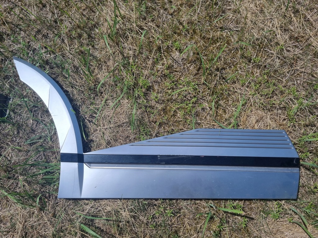 фото №1, Hyundai ioniq v 5 молдинг двері права правий задня задня задня