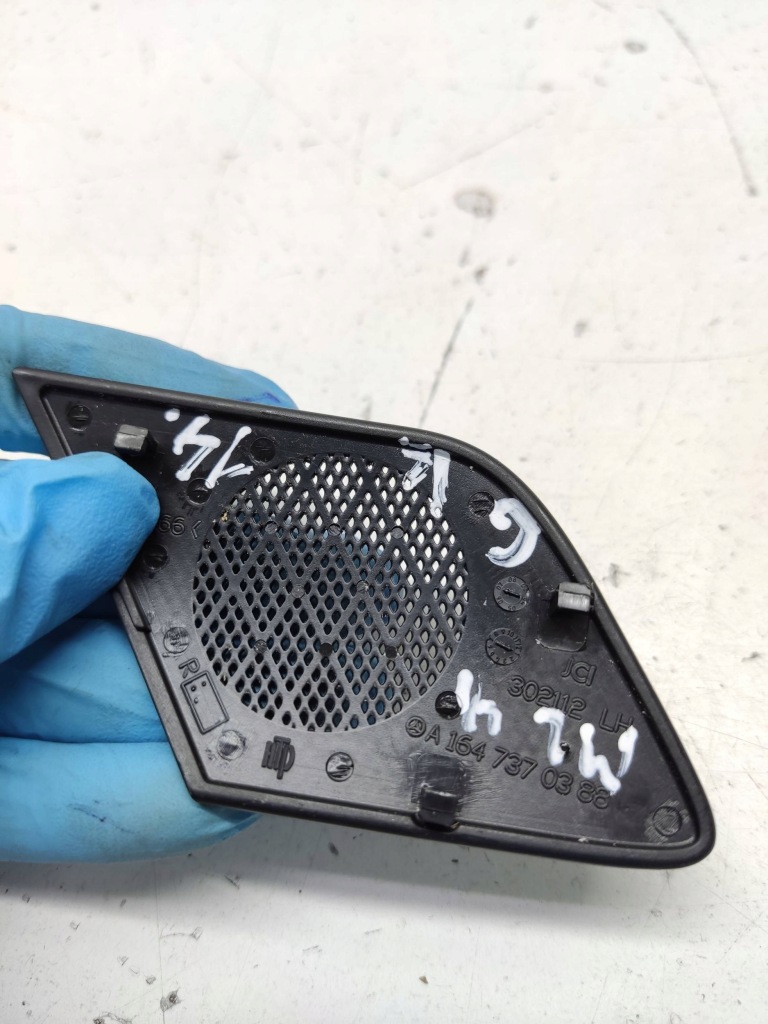 фото №5, Mercedes-benz ml w164 2011 накладка динамика задняя a1647370388