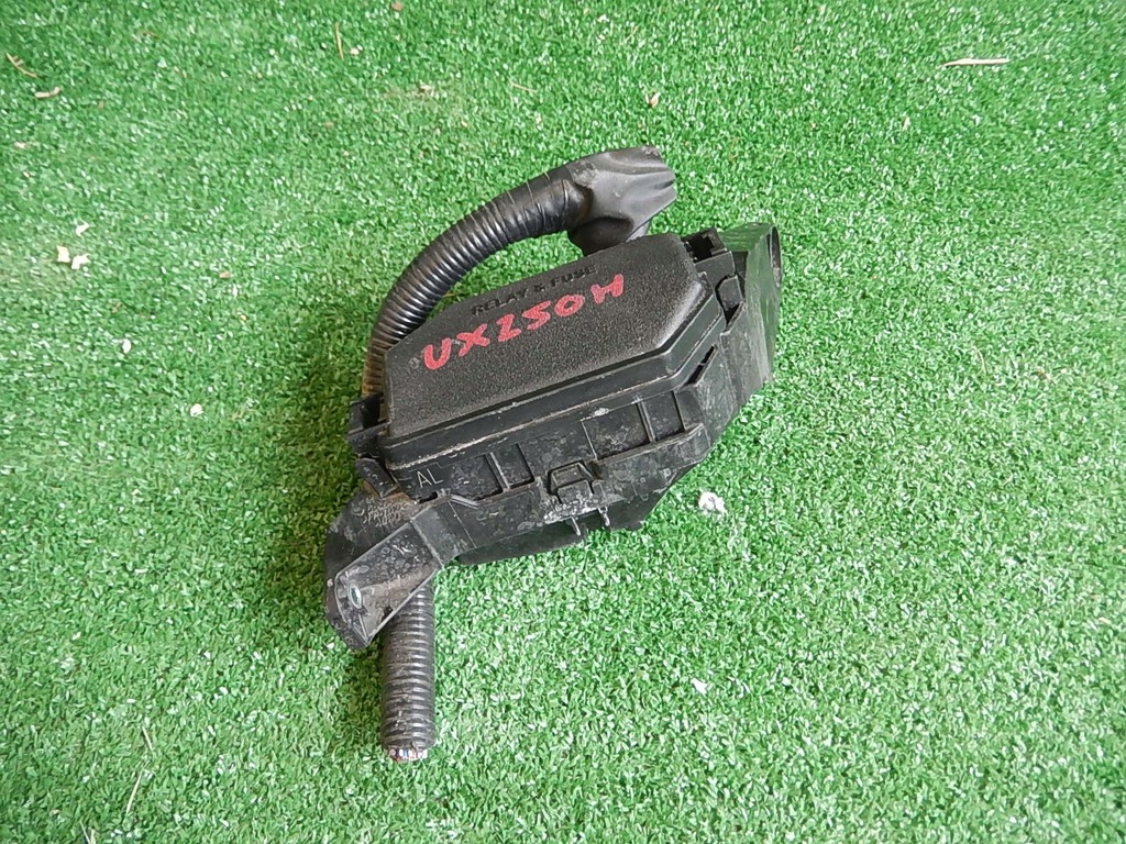 фото №1, Коробка предохранителей lexus ux 250h 2019