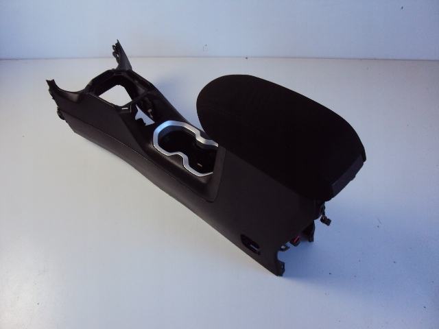 фото №3, Подлокотник туннель jeep renegade 1.4 tb 2017 r