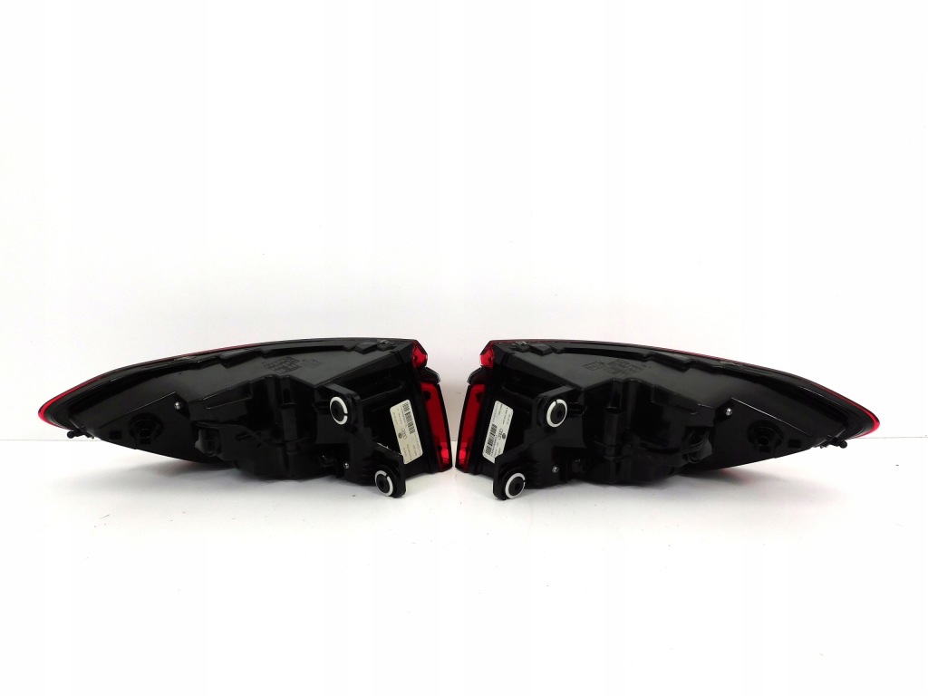 Audi a8 d5 4n фара задний  led правый  левая 4n0945069a Недорого