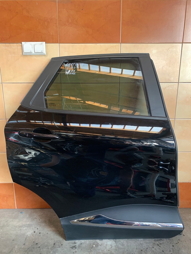 фото №1, Renault captur i lift дверь правый задняя tegne kpl