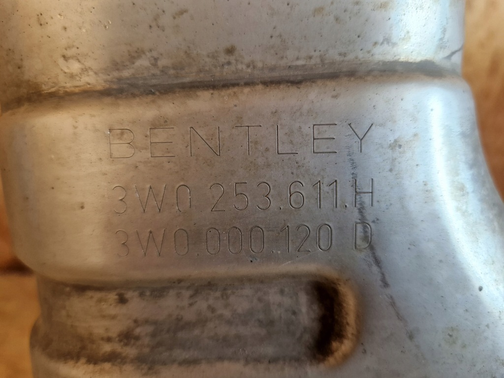 фото №8, Гаситель выхлоп бачок левый left bentley continental gt gtc lift 2011-