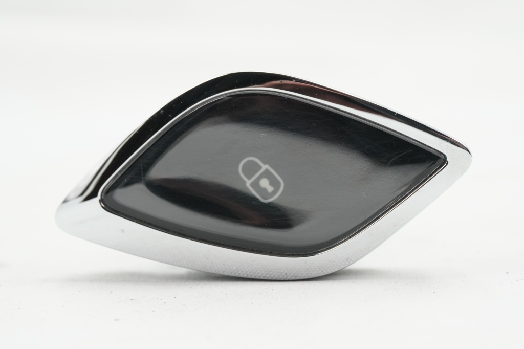 фото №1, Переключатель кнопка замка центрального citroen c3 96656596