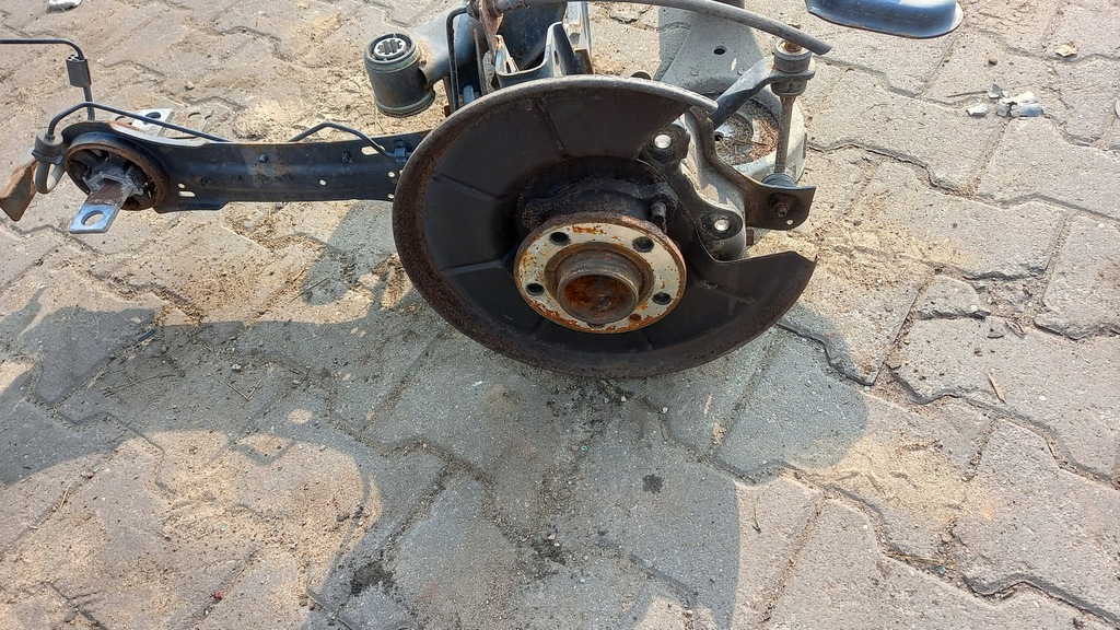 фото №5, Балка підвіска задня volvo v60 11r