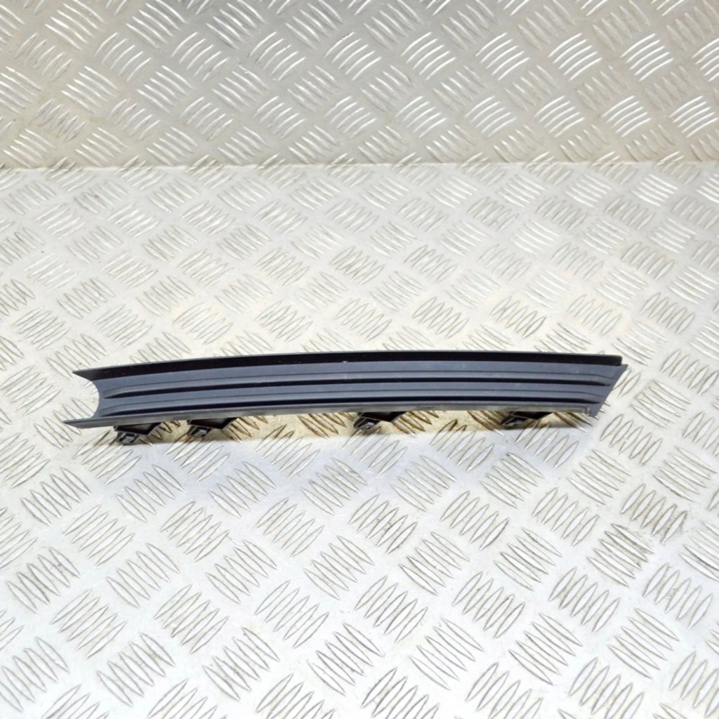 фото №1, Mazda cx-5 ii 2018 правая сторона решётка радиатора радиатора / решётка радиатора