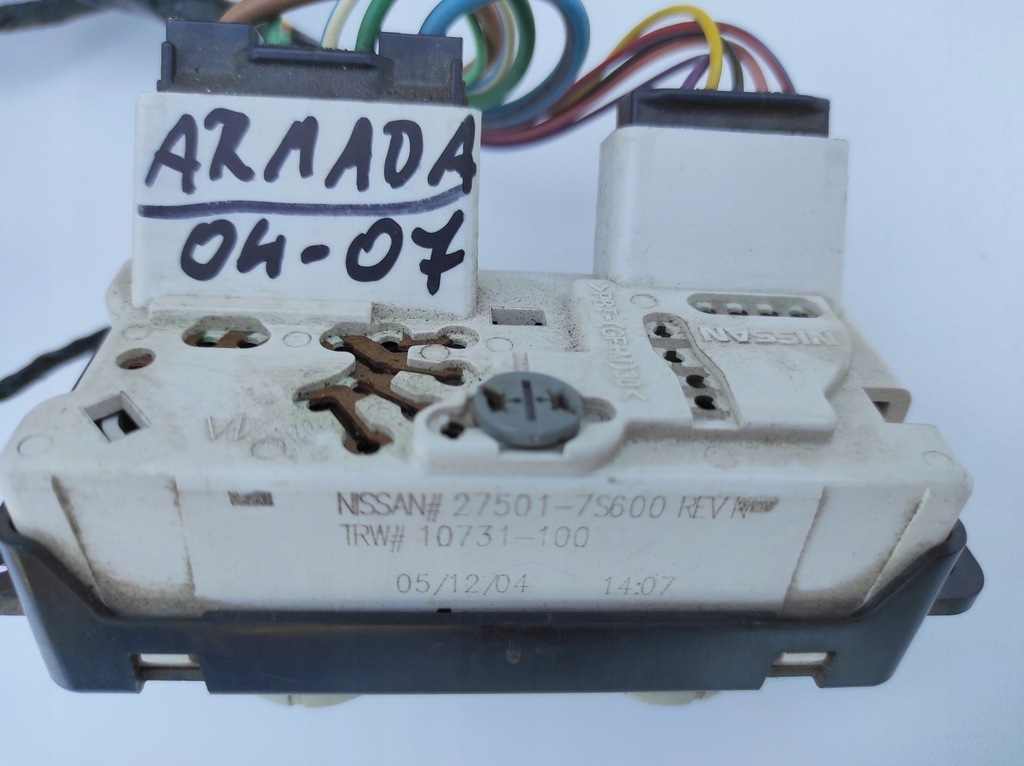 фото №6, Фонари потолочный infiniti qx56 nissan armada