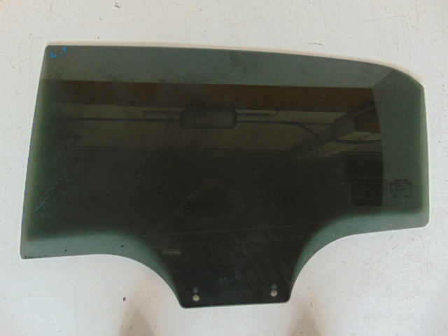 фото №1, Скло двері лівий задня ssangyong korando iii 2010r