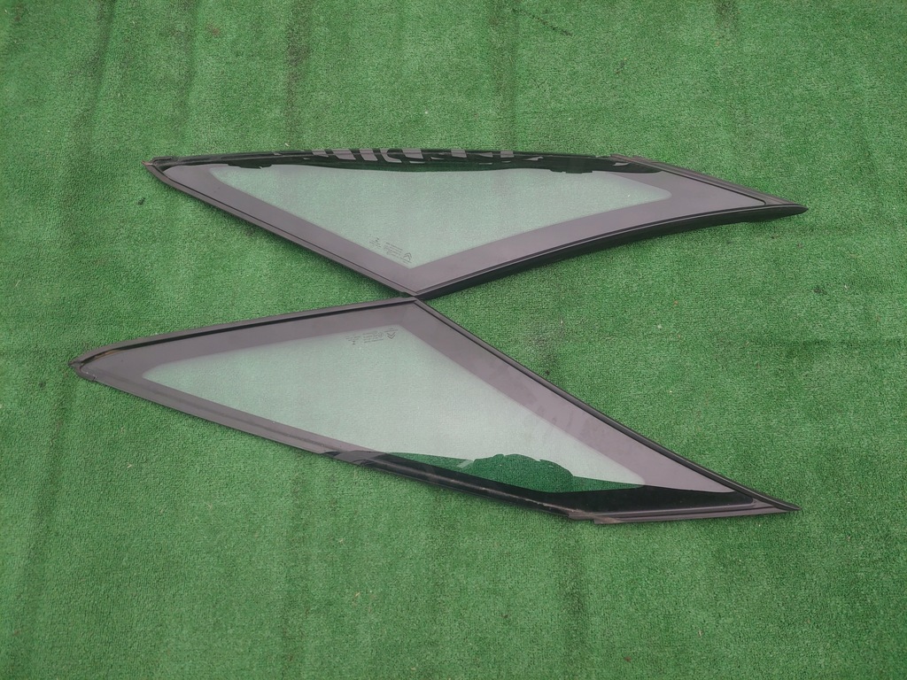 фото №1, Citroen c4 picasso ii стекло левая правая треугольник перед 15r