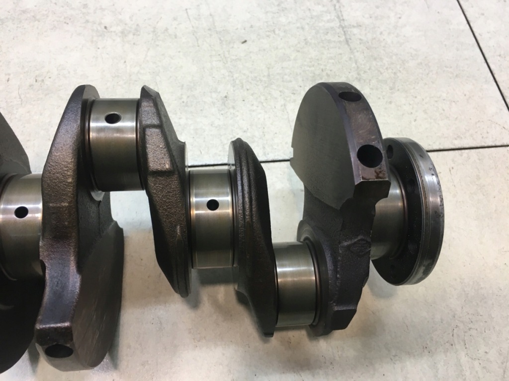 Wał колінчастий laguna 1 1.8 16v Недорого