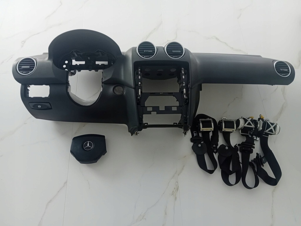 Купить Mercedes ml w164 панель  ремни подушка безопасности комплект оригинал