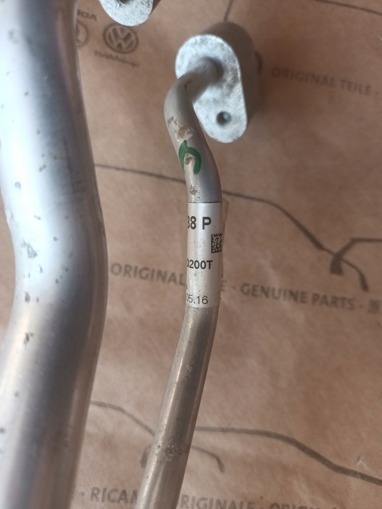 фото №8, Audi a4 b9 8w a5 f5 шланг wąż трубка кондиционера 8w0816738p 72km