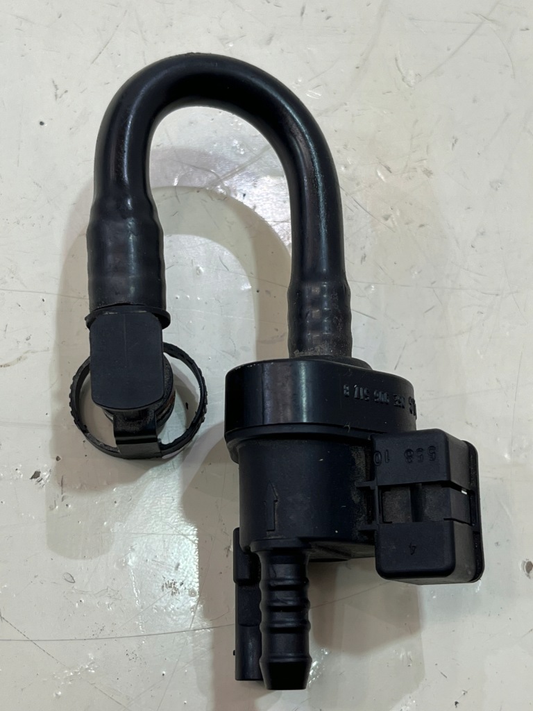 фото №1, Клапан вакууму touareg 7p 3.0 tfsi 06e906517b