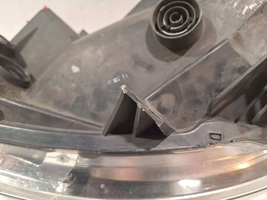 фото №8, Лампа перед правая 8200701356 renault trafic ii lift 06-