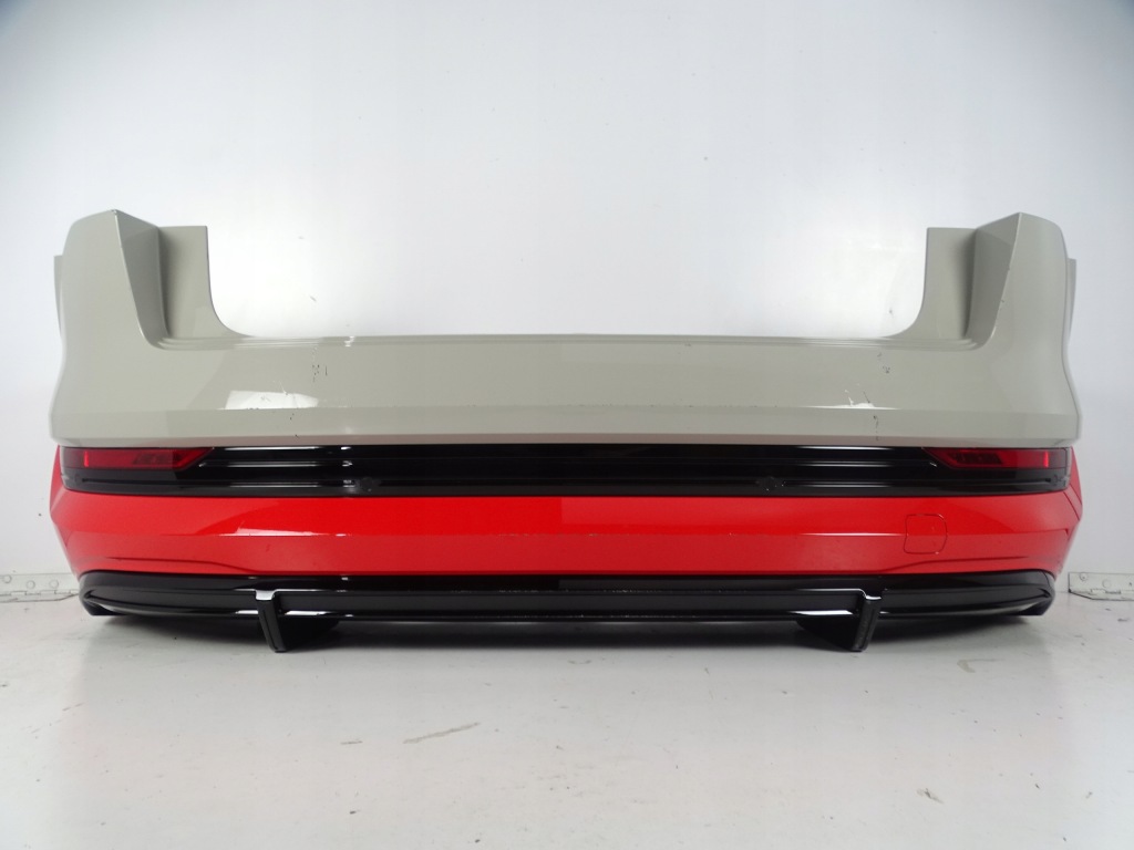 Купити Бампер задній задній audi e-tron 4ke s-line