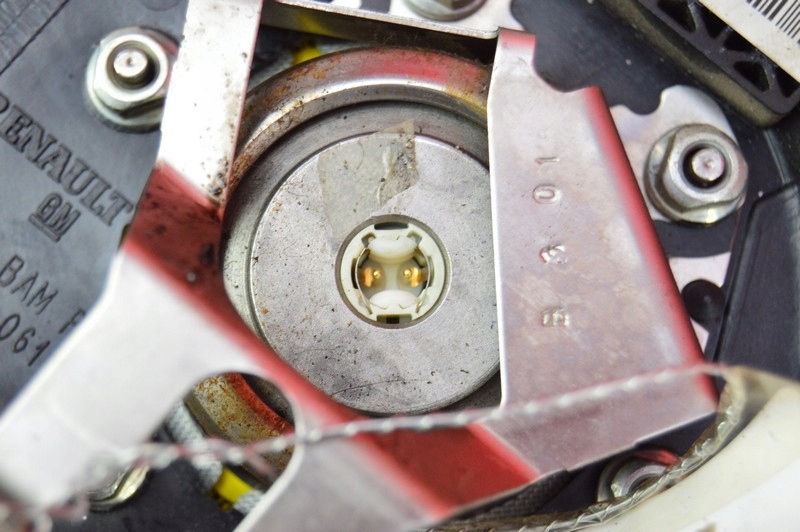 фото №8, Подушка безопасности подушка воздушная водителя 8200136332 opel vivaro a 02-06