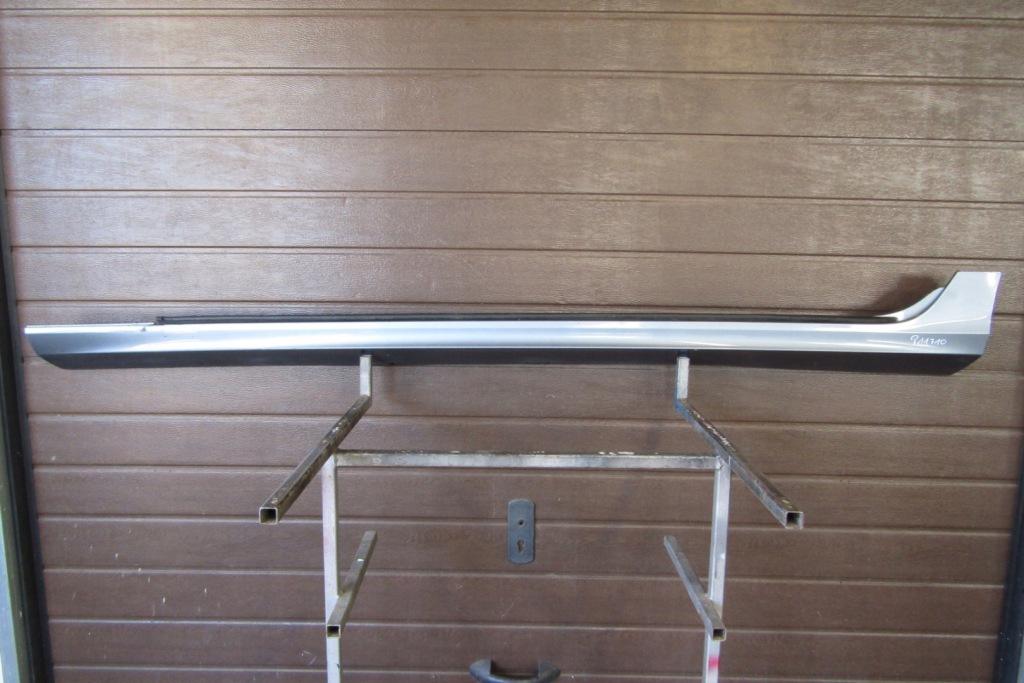 фото №1, Молдинг порог левая volvo v90 s90 16- r design