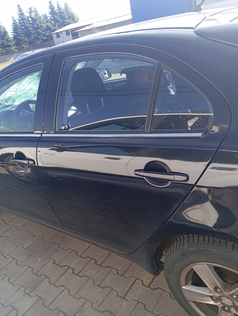 фото №1, Mitsubishi lancer viii sportback двері ліва задні задня голий x42