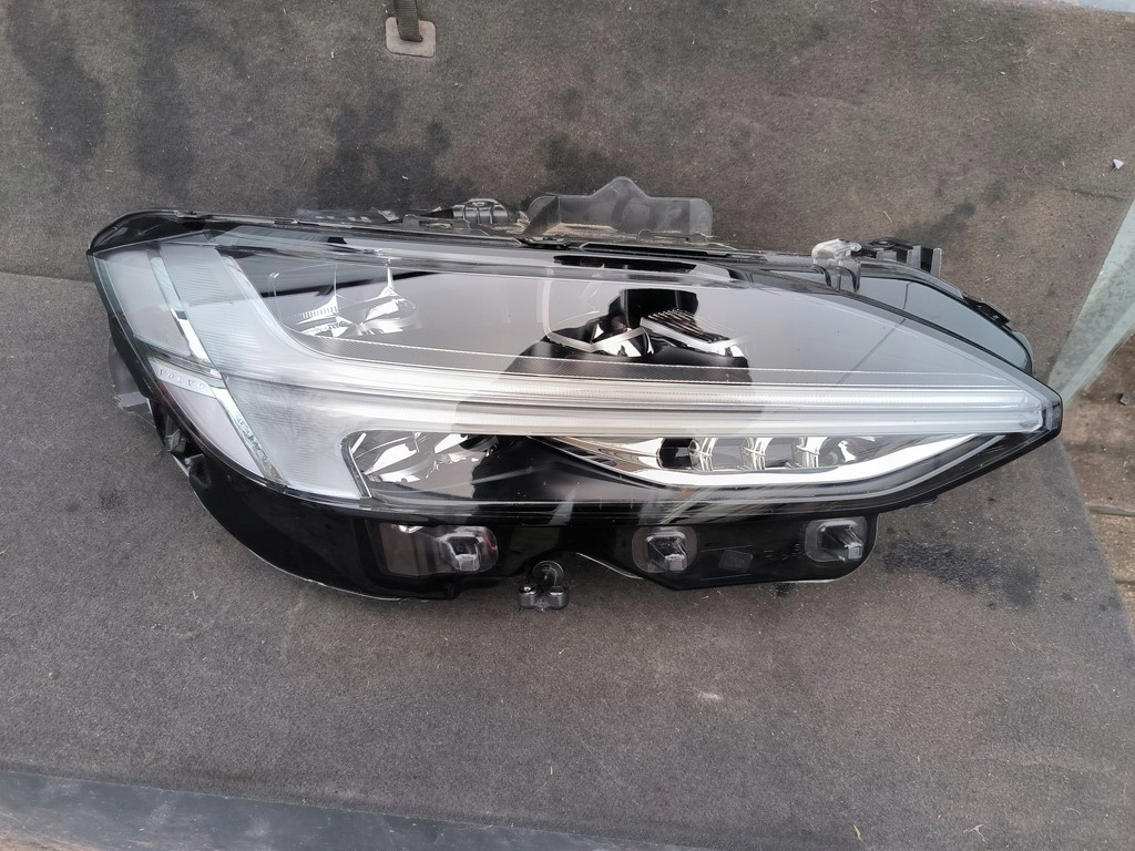 Vovlo v90 s90 full led фара перед передня ліва правий Київ