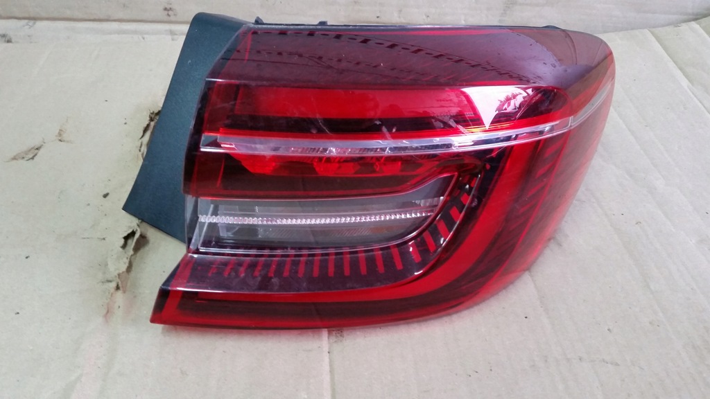 фото №1, Лампа правая правый задняя renault clio v [ 2019 - 2022.]