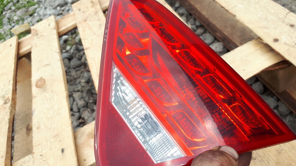 фото №10, A5 8t лампа led права задня w кришка 8t0945094a