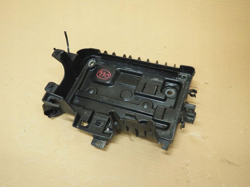 фото №1, Основание аккумулятор opel corsa d 13235642