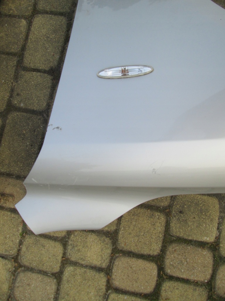 Крило передній правий lexus is 2 05-09 1g1 в Україні