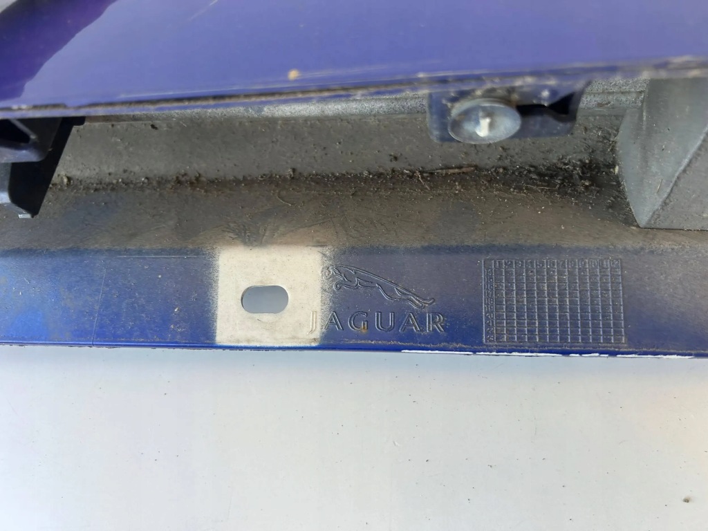 фото №3, Jaguar xe x760 r-sport молдинг порог левая gx7m-101d57 оригинал