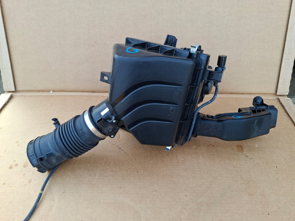 Купити Корпус повітрозабірник труба фільтра повітря toyota yaris iv gr 1.6 t 20+ 1805