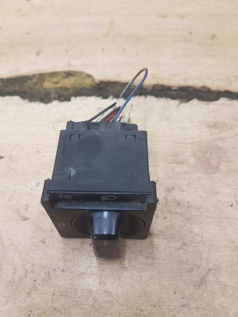 Купити Вимикач світла volvo 850 1398417