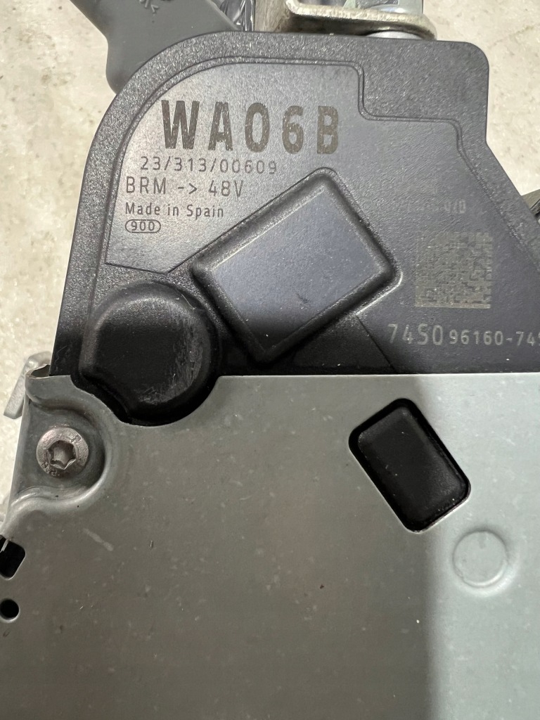 Suzuki s-cross генератор 1.4 turbo hybrid год 2023 Доставка