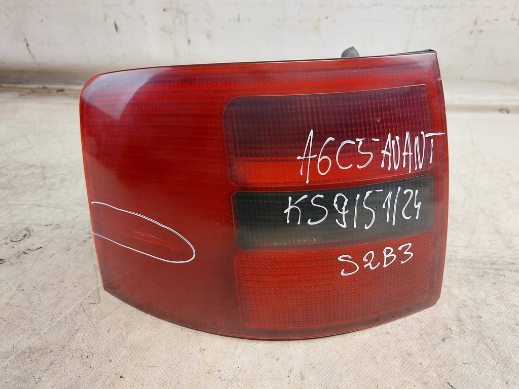 фото №1, Лампа левая задняя audi a6 c5 avant