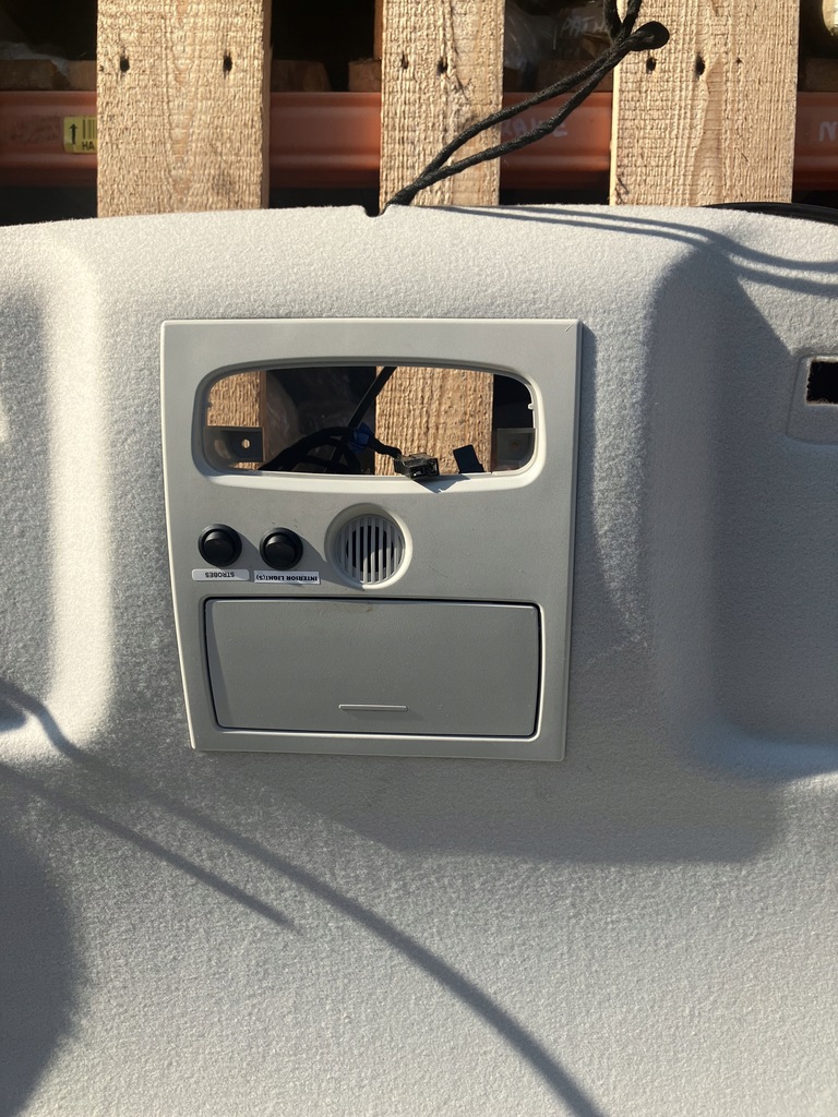 фото №2, Потолок потолок ford ranger 15- 4d