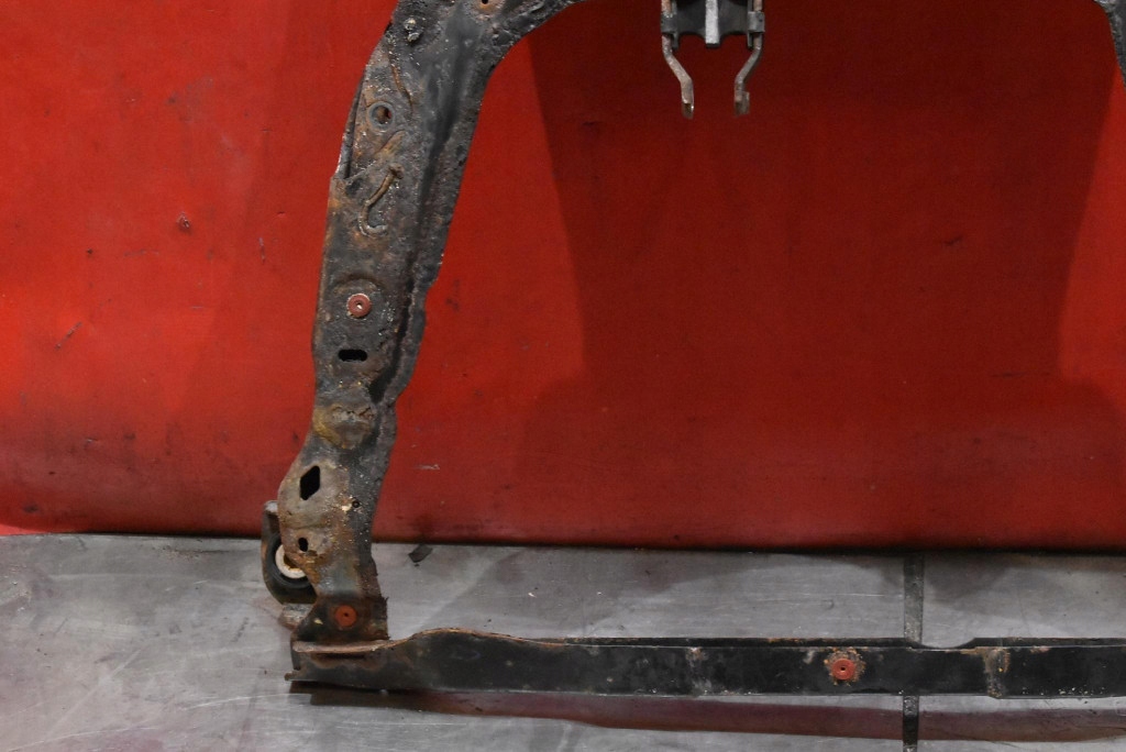 фото №9, Підрамник балка підрамник підрамник перед volvo v60 1 i 2.0 d3 163 km kombi 10-13