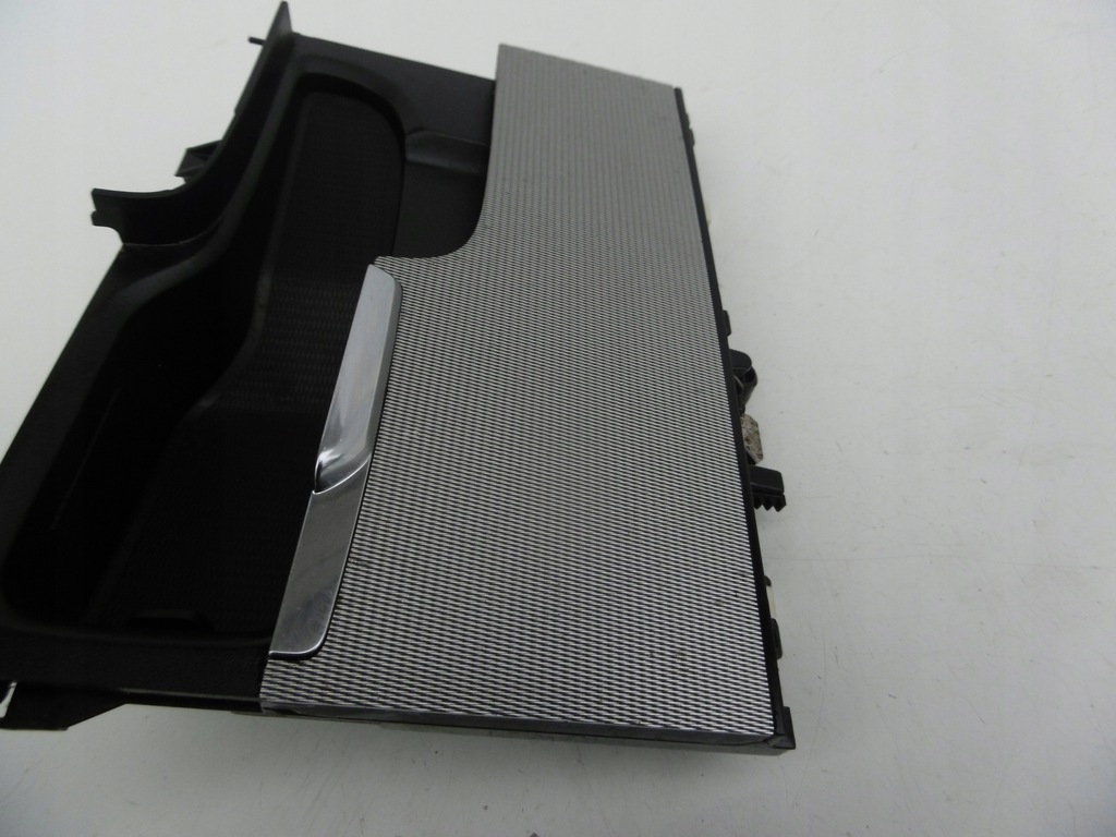 фото №7, Попільничка бардачок тунель r-design 31694582 volvo s60 iii v60 ii 18-