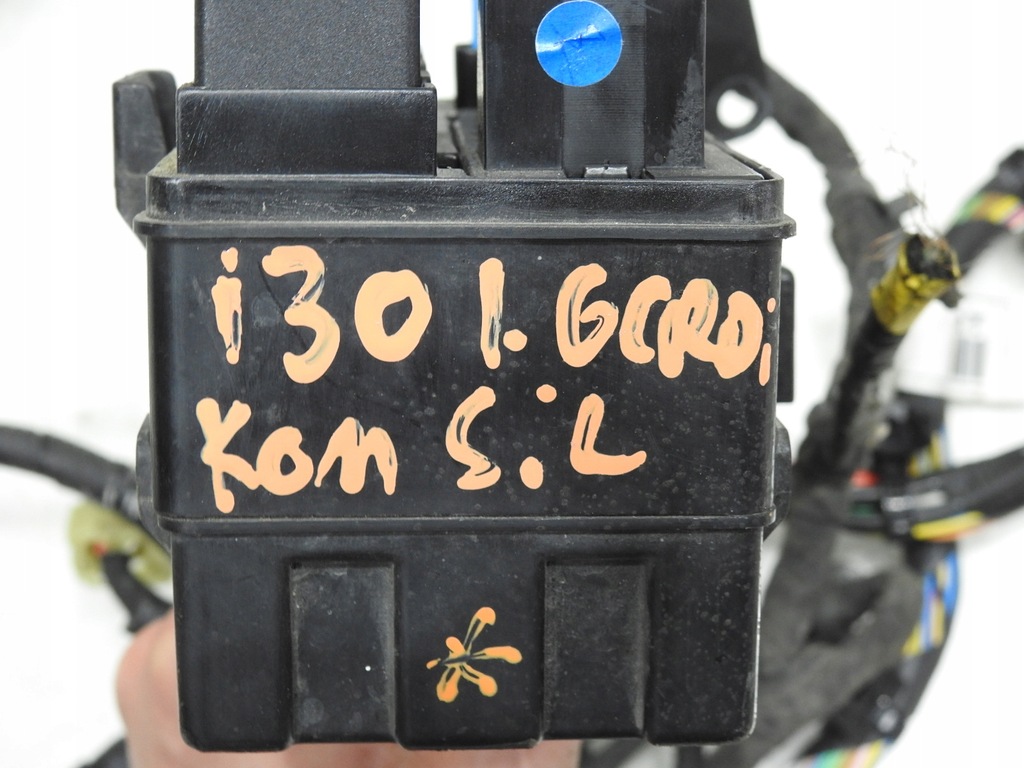 фото №11, Жгут электропроводка отсек двигателя i30 i 1.6 crdi