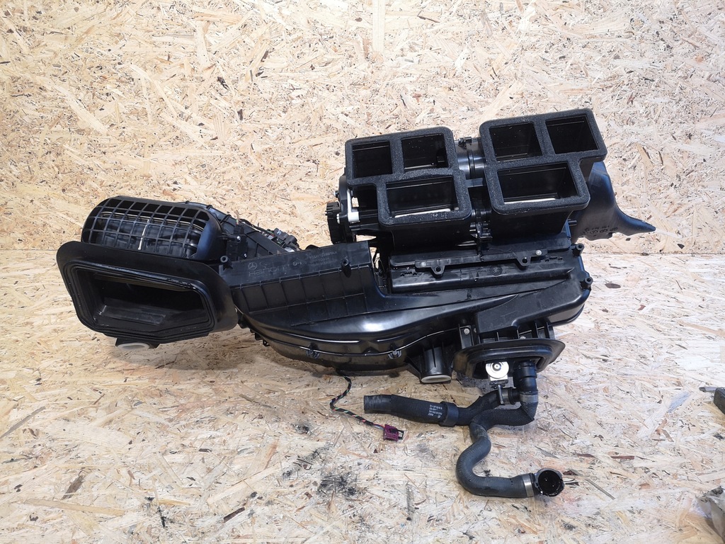 фото №1, Mercedes glb w247 обігрівач a2478307902