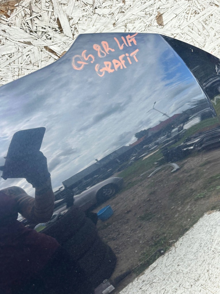 Q5 8r рестайлинг  капот перед передняя granatowa lx5r Недорого