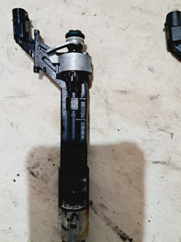 фото №14, Форсунка audi a4 b9 s4 s5 sq5 3.0 tfsi 0261500268