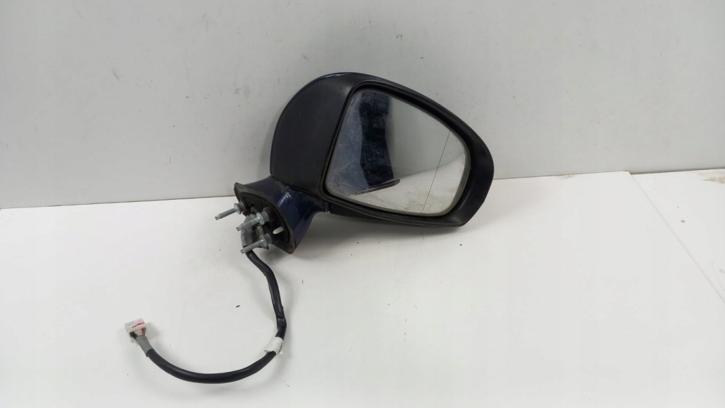 фото №1, Toyota avensis t27 дзеркало праве 6pin 8s6