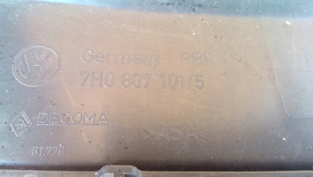 фото №10, Решітка радіатора решітка радіатора vw transporter t5 7h0807101/5