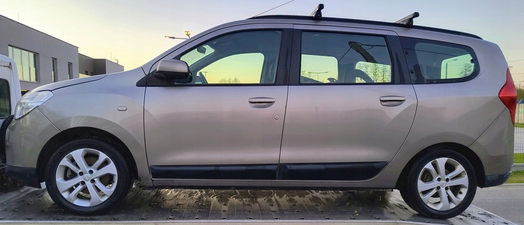 фото №11, Радіо навігація gps подушки безпеки подушка безпеки консоль dacia lodgy dokker 281152324r