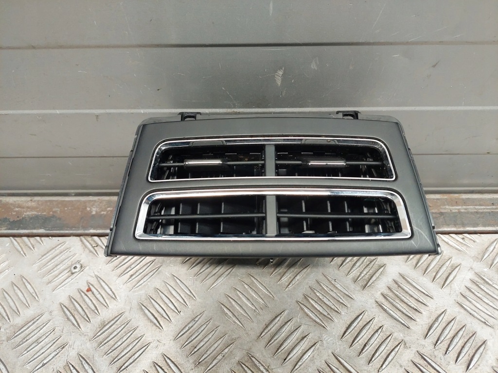 Купити Tesla model s 600601600c задній інше