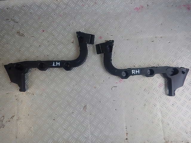 Купити Ford focus mkiii напрямна бампера правий лівий задня