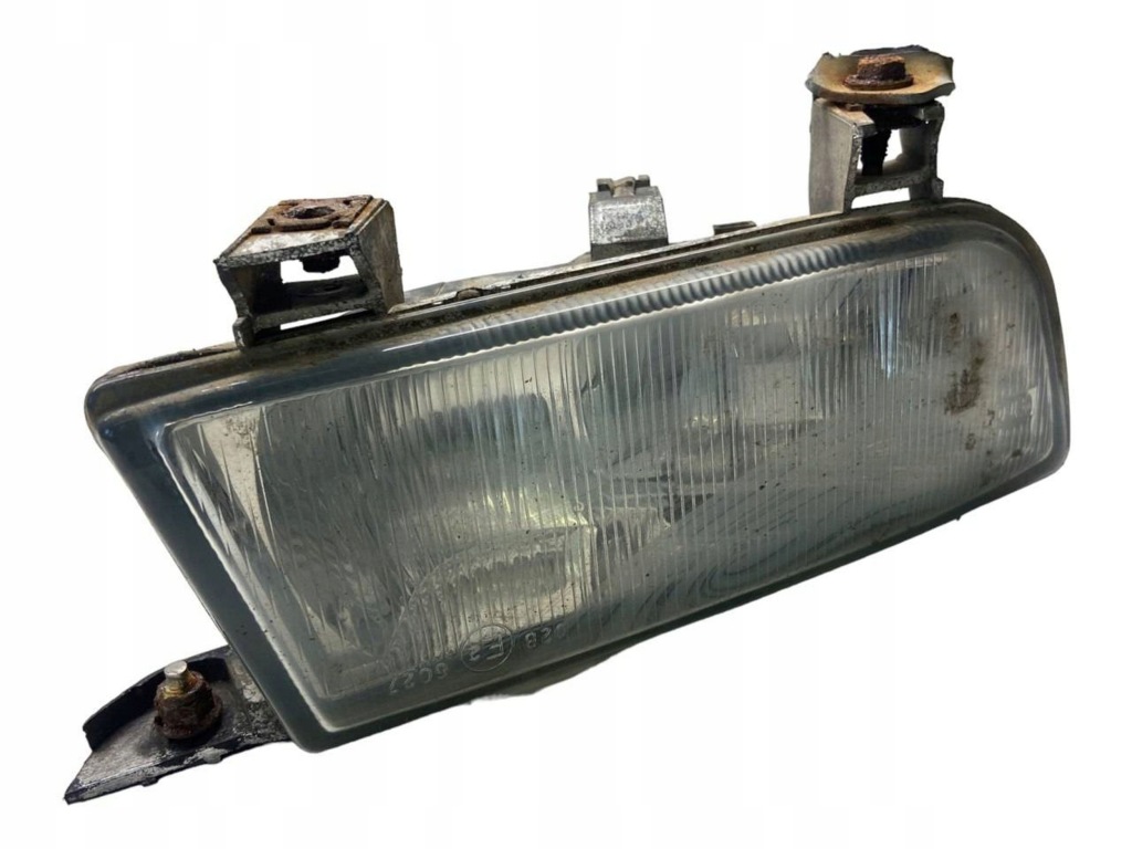 Купити Протитуманна фара saab 9-5 284534